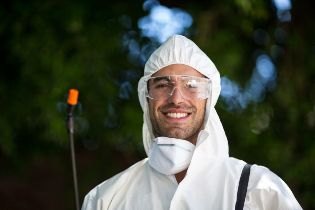 systematic pest control guy